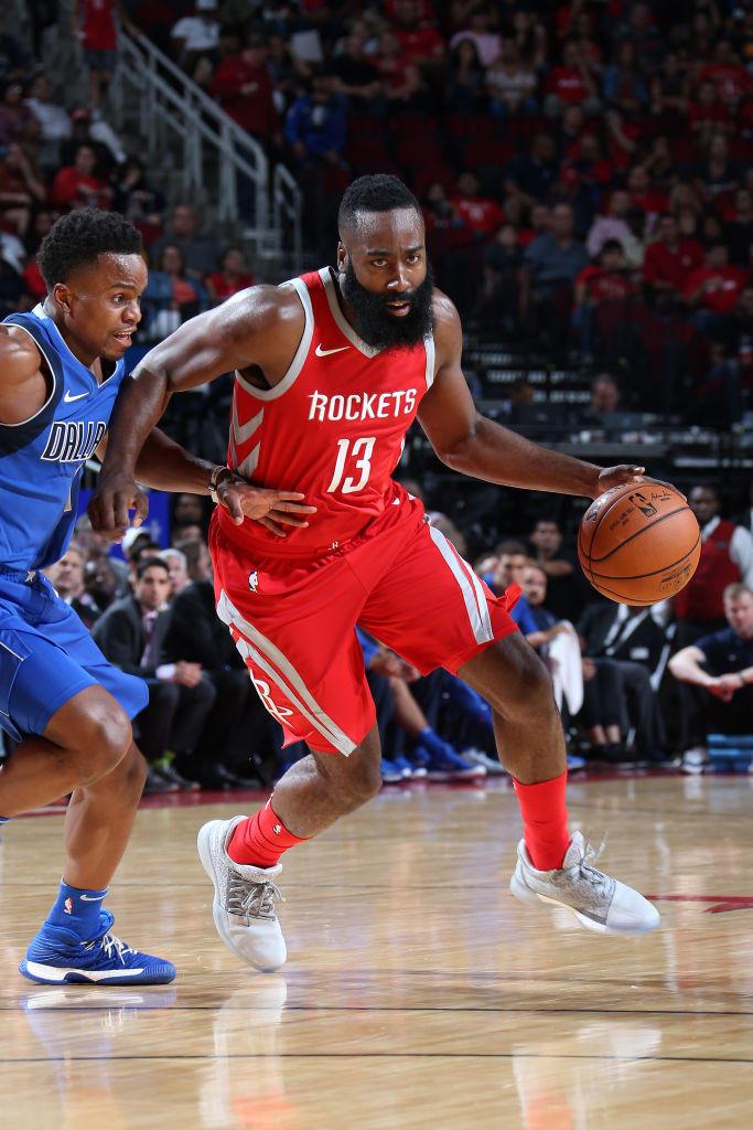 火箭队新核登场双核爆发带队取胜