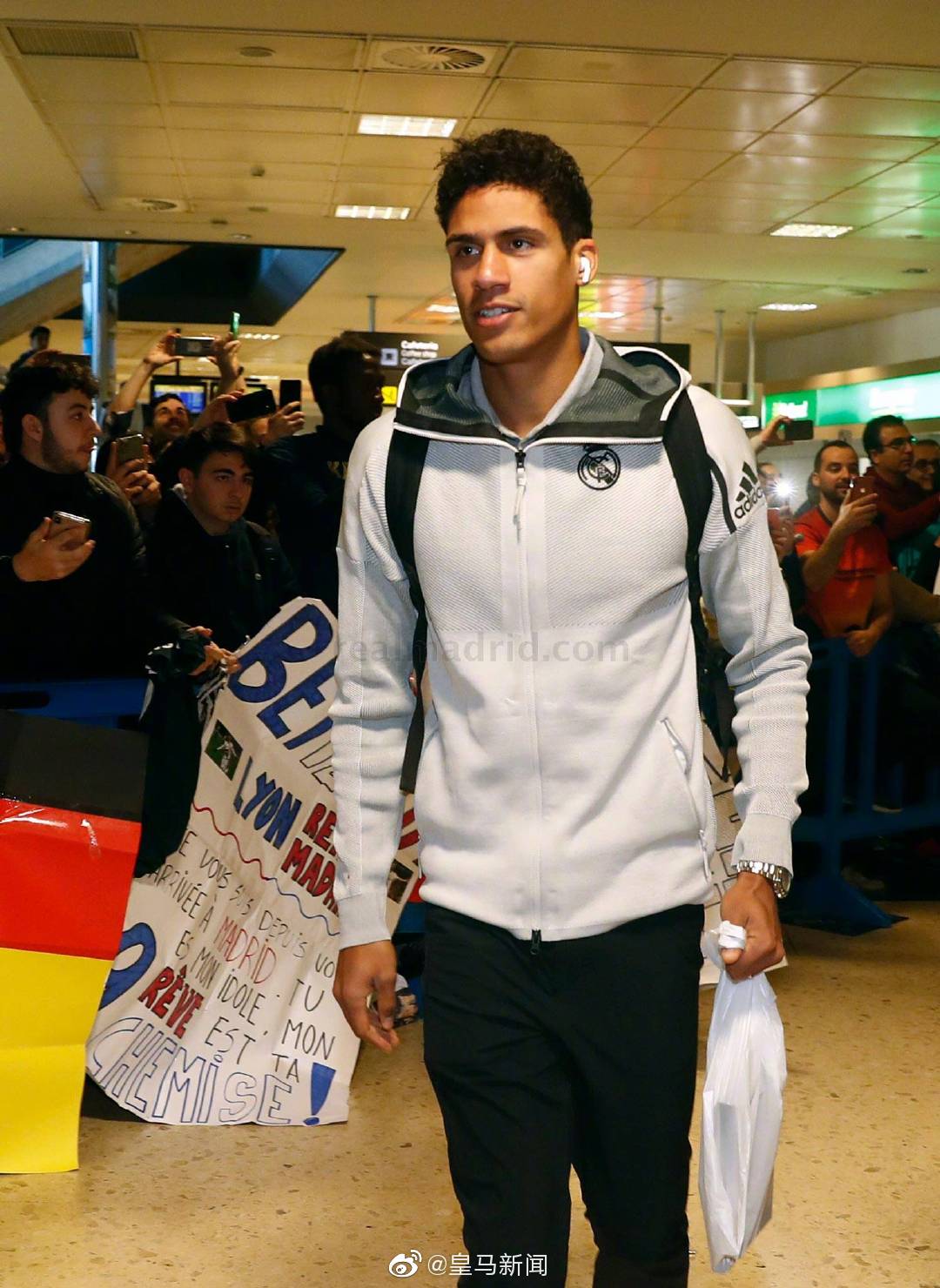 瓦伦西亚客场告捷，稳固前四位置(瓦伦西亚集锦)